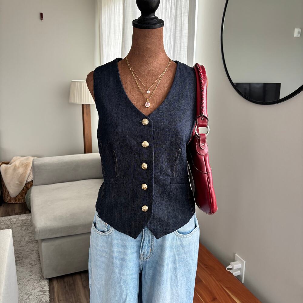 2010s Talbots Petite Dark Wash Denim Vest Gold Crest Button Western Cowgirl 8P